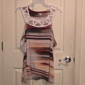 Women’s sleeveless top